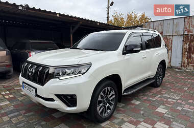Toyota Land Cruiser Prado  2022