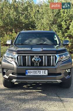 Toyota Land Cruiser Prado 2023