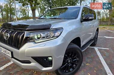 Toyota Land Cruiser Prado  2022