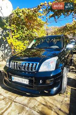 Toyota Land Cruiser Prado  2004