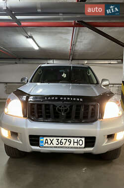 Toyota Land Cruiser Prado  2005