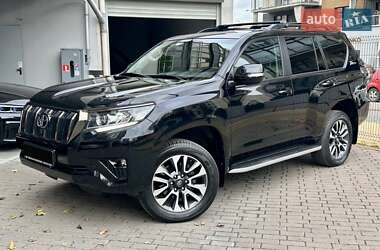 Toyota Land Cruiser Prado  2022