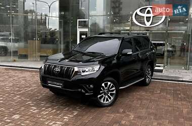 Toyota Land Cruiser Prado  2022
