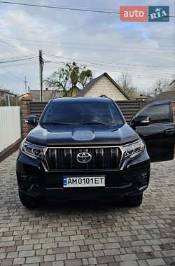 Toyota Land Cruiser Prado  2021
