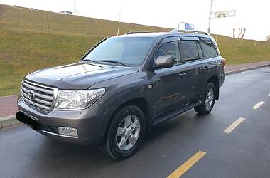 Toyota Land Cruiser НЕ КРАШЕН 2008