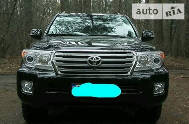 Toyota Land Cruiser  2014