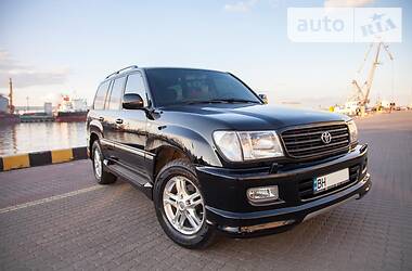 Toyota Land Cruiser  1999