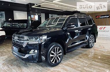 Toyota Land Cruiser EXECUTIVE LOUNGE 2019