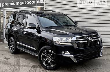 Toyota Land Cruiser  2017