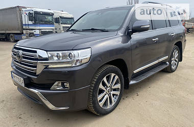 Toyota Land Cruiser  2017