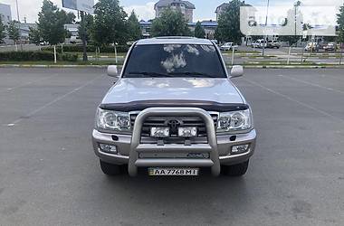 Toyota Land Cruiser  2003