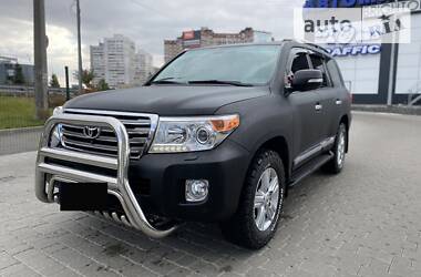 Toyota Land Cruiser  2012