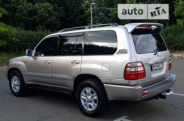 Toyota Land Cruiser  2005