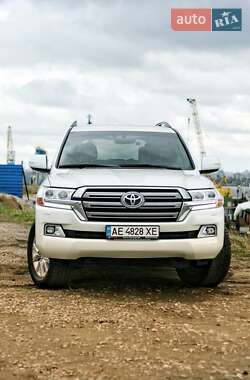 Toyota Land Cruiser 2019