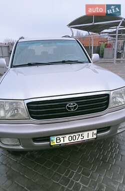 Toyota Land Cruiser  2000