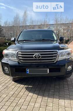 Toyota Land Cruiser  2013