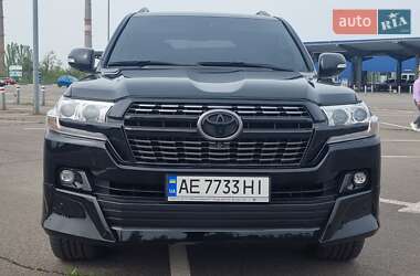 Toyota Land Cruiser  2014