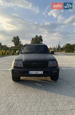 Toyota Land Cruiser 2004