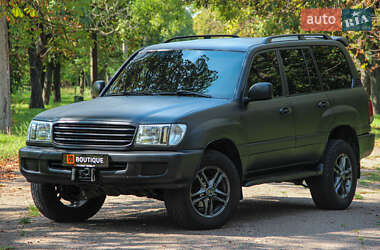 Toyota Land Cruiser  1999