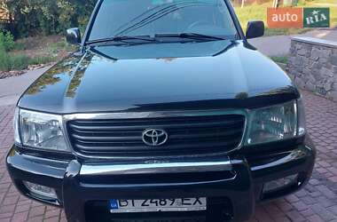 Toyota Land Cruiser  2002