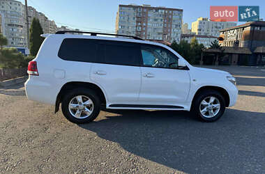 Toyota Land Cruiser  2010
