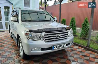 Toyota Land Cruiser  2011