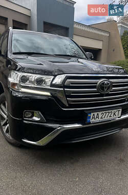 Toyota Land Cruiser  2016