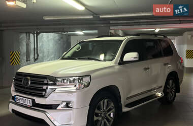 Toyota Land Cruiser 2018