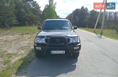 Toyota Land Cruiser  2001