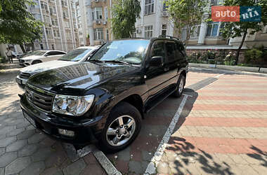 Toyota Land Cruiser  2004