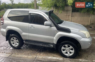 Toyota Land Cruiser  2003