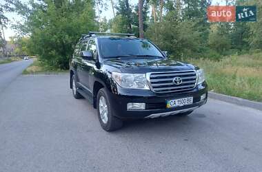 Toyota Land Cruiser  2011