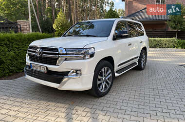 Toyota Land Cruiser  2014