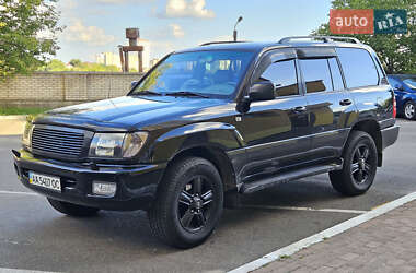 Toyota Land Cruiser 2001