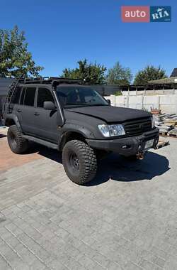 Toyota Land Cruiser  2003