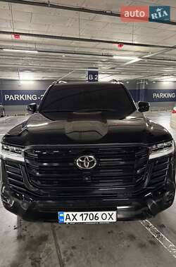 Toyota Land Cruiser 2023