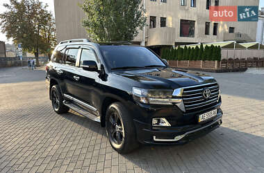 Toyota Land Cruiser  2016