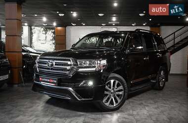 Toyota Land Cruiser  2018