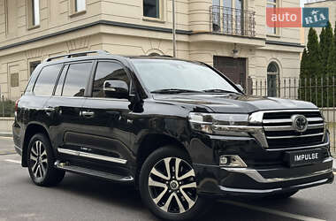 Toyota Land Cruiser  2019