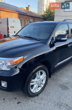 Toyota Land Cruiser  2012
