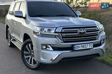 Toyota Land Cruiser 2016