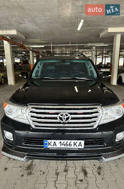 Toyota Land Cruiser  2012
