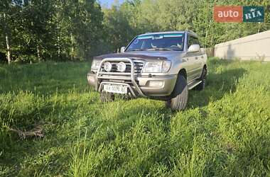 Toyota Land Cruiser 2004