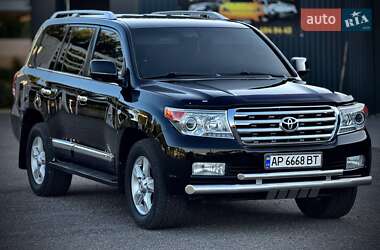 Toyota Land Cruiser 2010