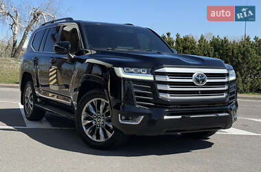 Toyota Land Cruiser  2021