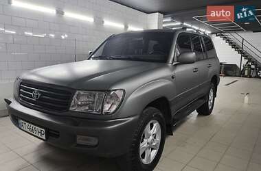Toyota Land Cruiser 2001