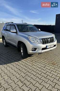 Toyota Land Cruiser 2012