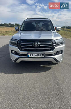 Toyota Land Cruiser 2016