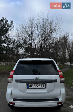 Toyota Land Cruiser  2014