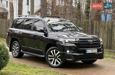 Toyota Land Cruiser  2015